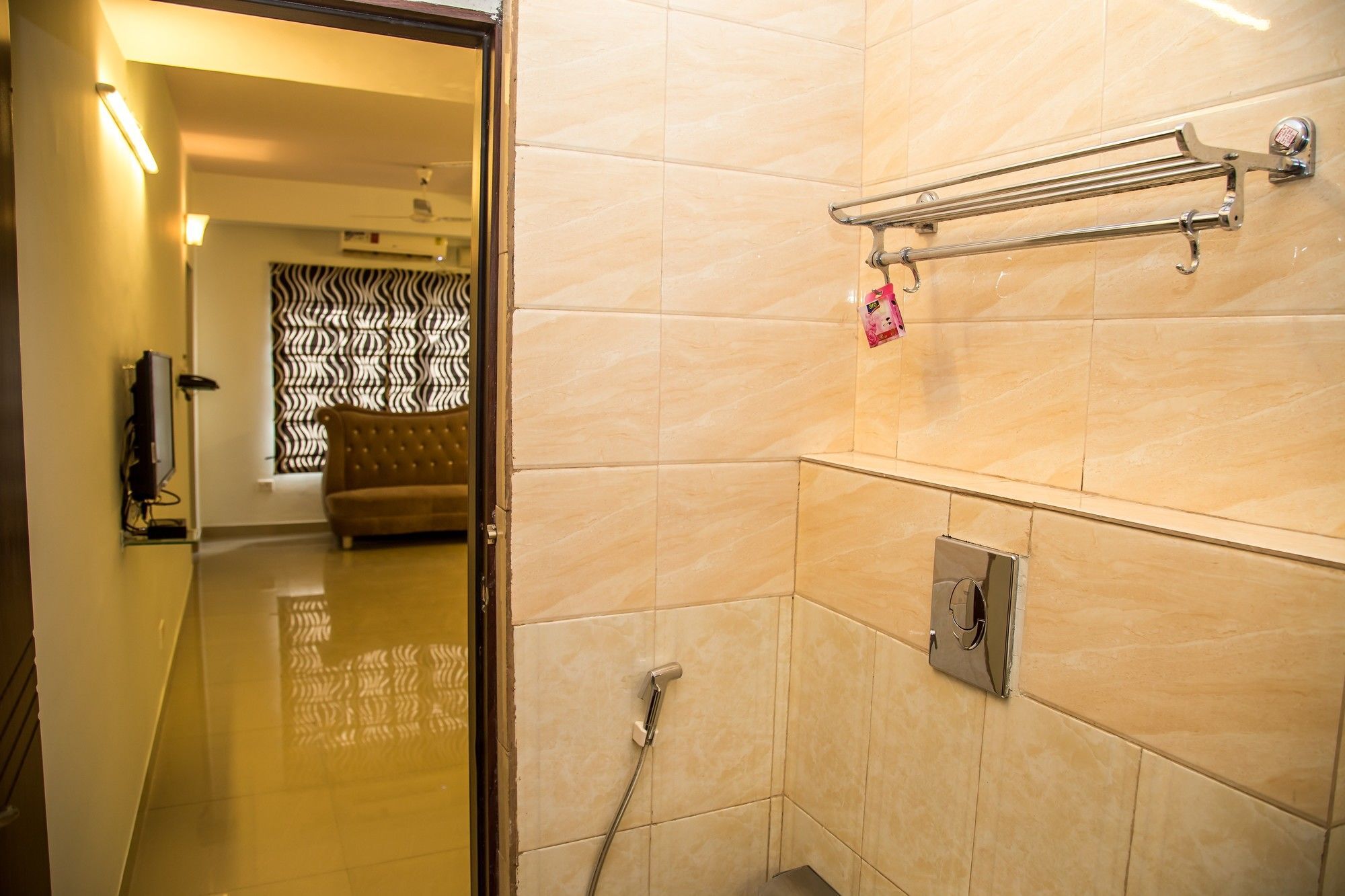 Collection O 29 Church'S Inn Near Cubbon Park Bangalore Luaran gambar